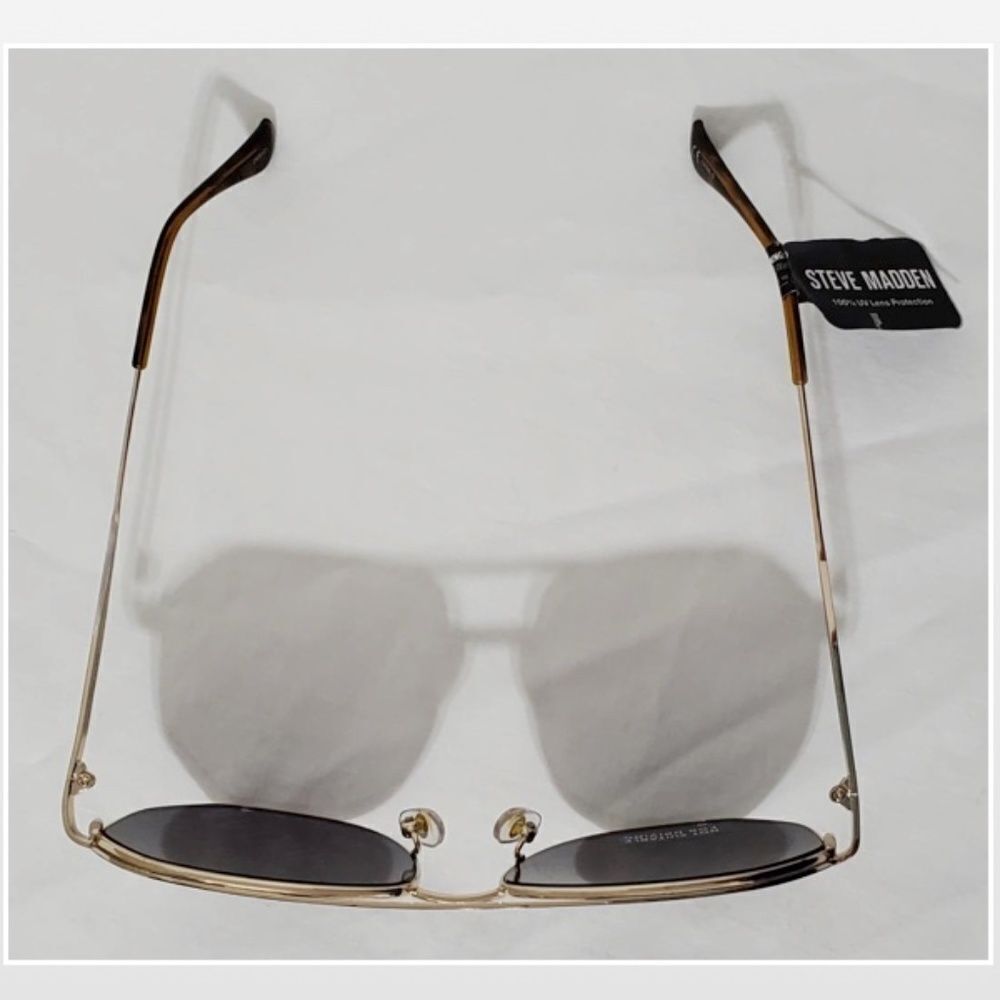 New Steve Madden Sunglasses Logo Printed Mirrored Aviators Black Gold NWT - Picture 12 of 16